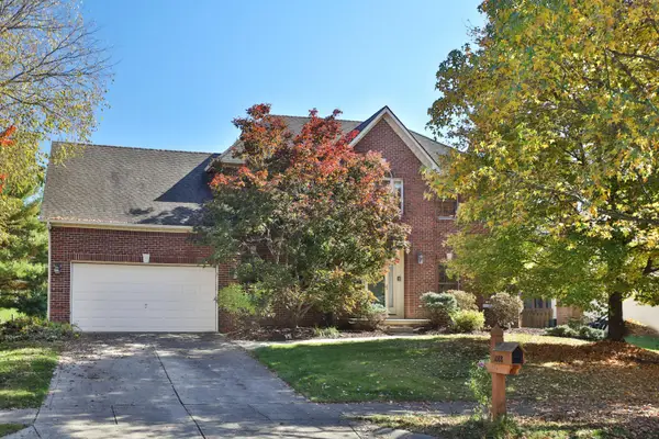 1088 Lake Point, Westerville, OH 43082