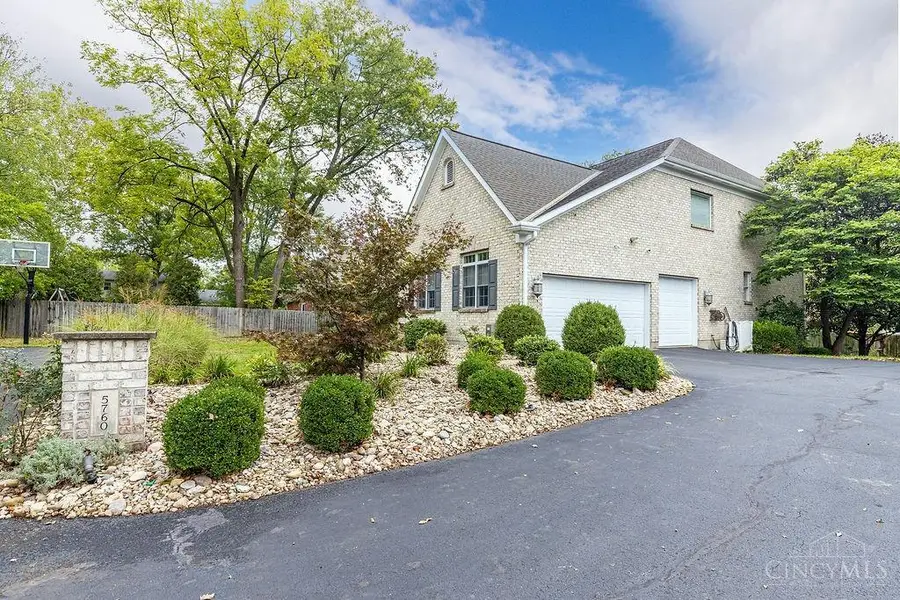 5760 Kugler Mill Road, Sycamore Township, OH 45236 - Image #3