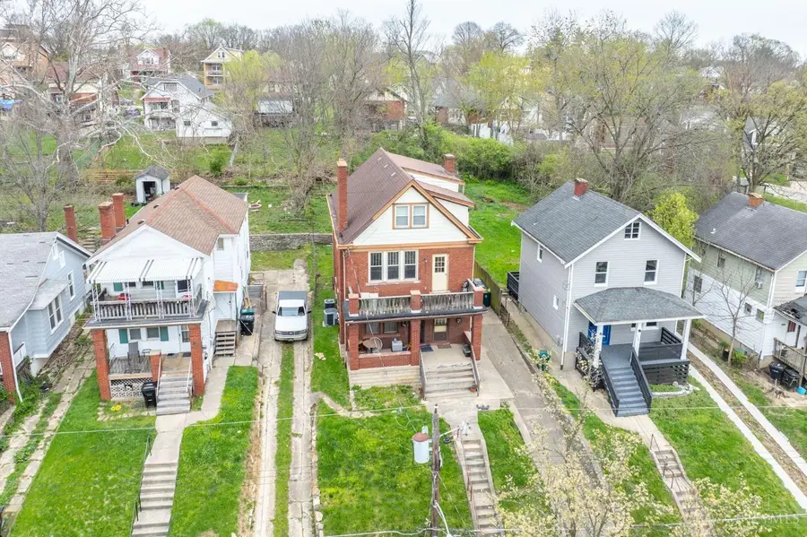 4526 Clearview Avenue, Cincinnati, OH 45205 - #3