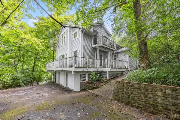 1588 Moon Valley Lane, Anderson Twp, OH 45230