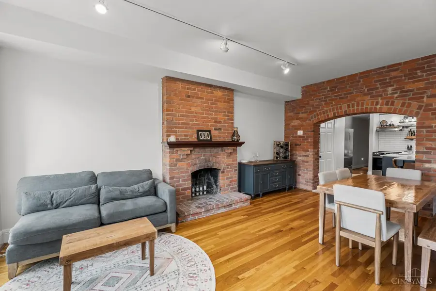 330 Milton Street #2, Cincinnati, OH 45202 - Image #3