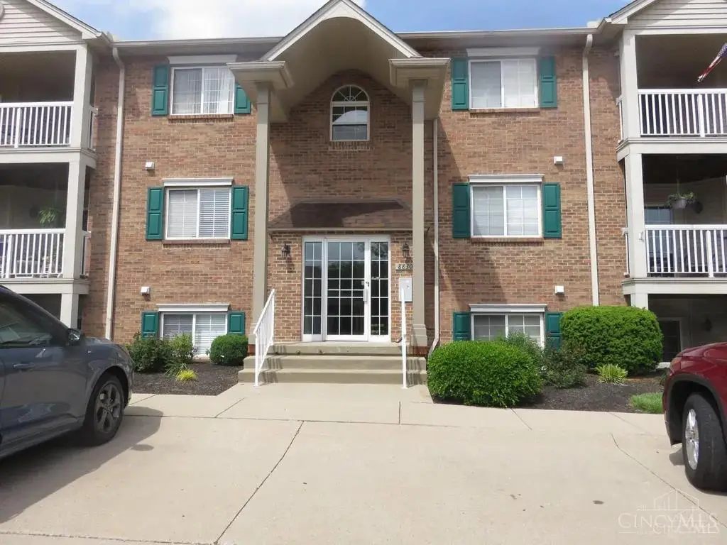 8830 Carrousel Park Circle #34, Colerain Township, OH 45251 - Image #1