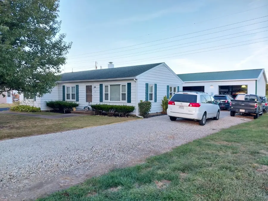 313 Goodale Drive, Chillicothe, OH 45601 - #3
