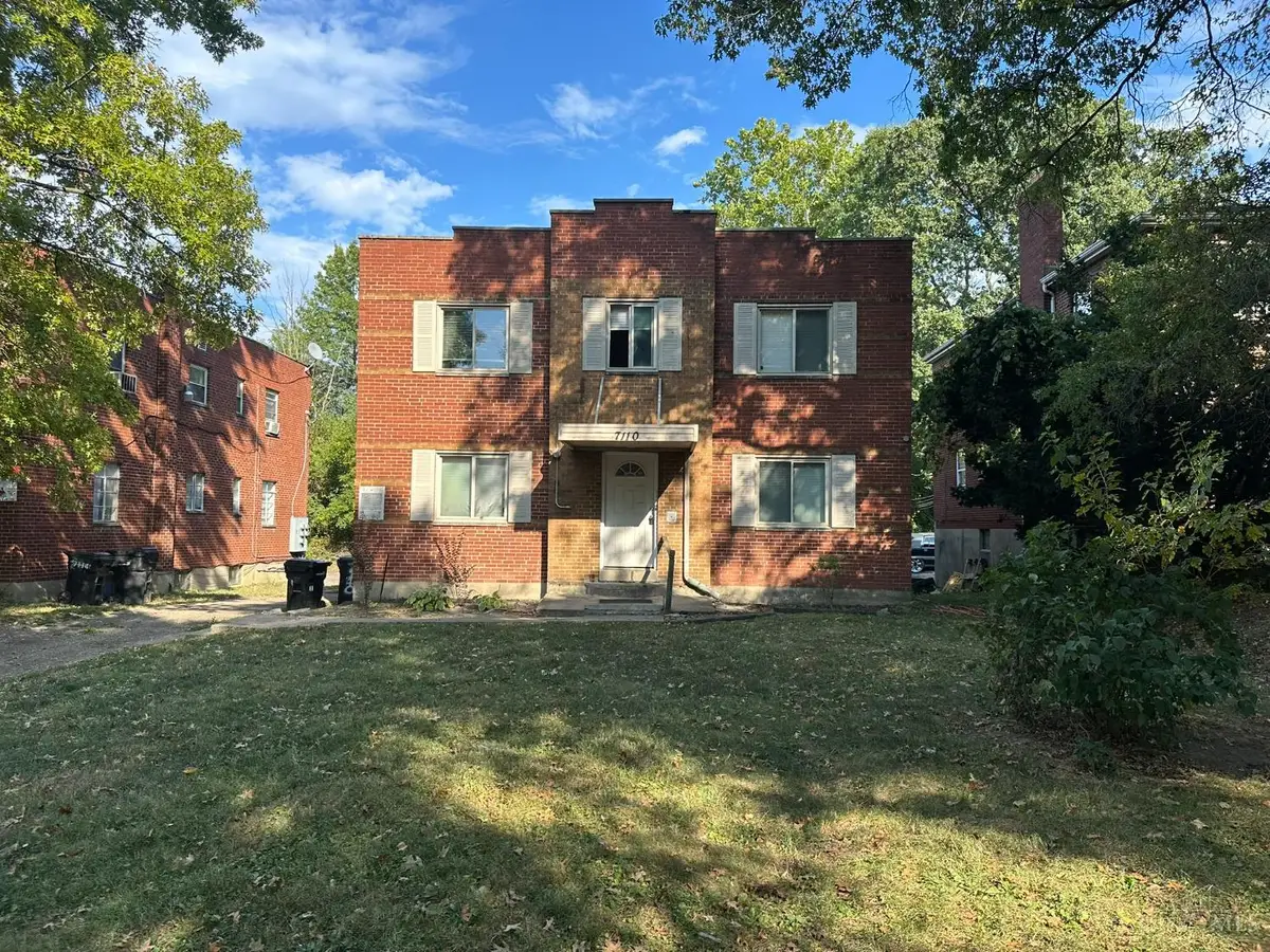 7110 Eastlawn Drive, Cincinnati, OH 45237 - Image #1