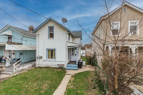 219 W Seventieth St, Cincinnati, OH 45216