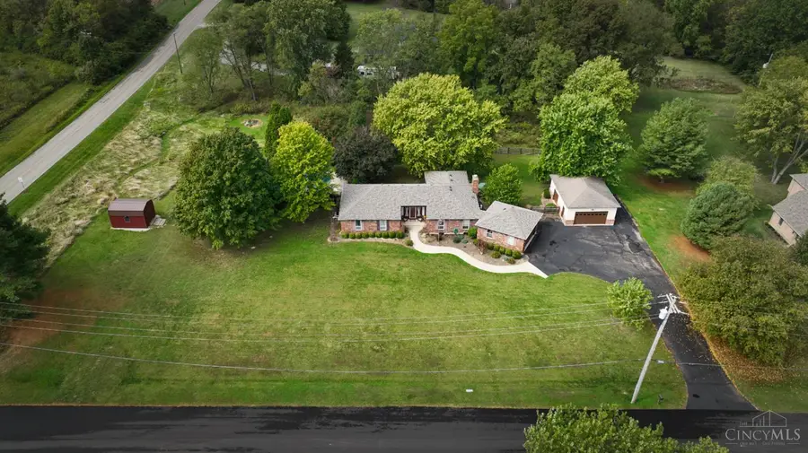 6041 Shadow Lawn Drive, Salem, OH 45152 - Image #2