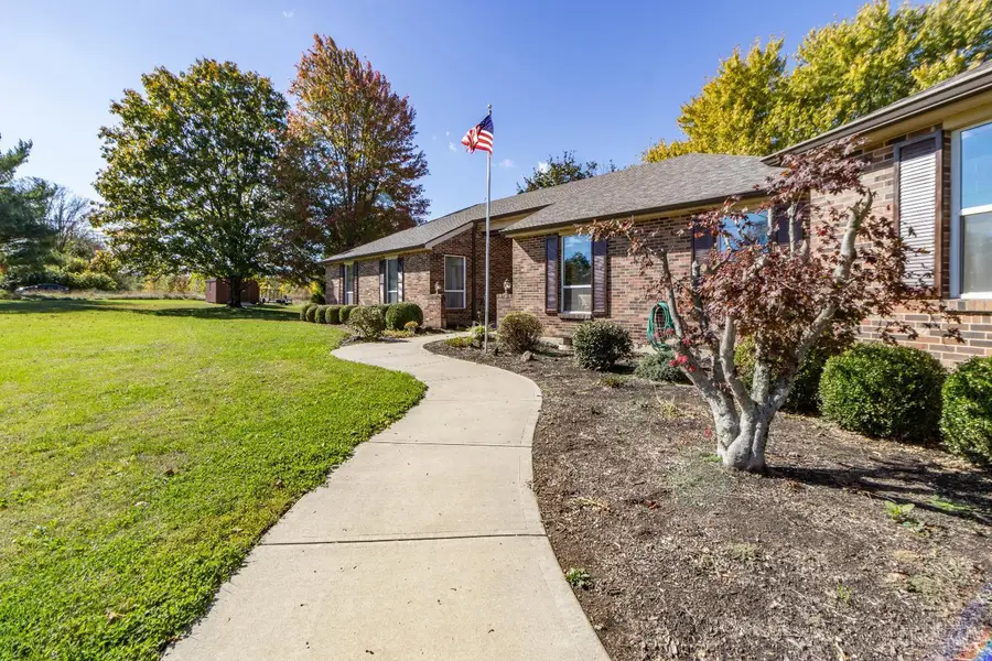 6041 Shadow Lawn Drive, Salem, OH 45152 - Image #3