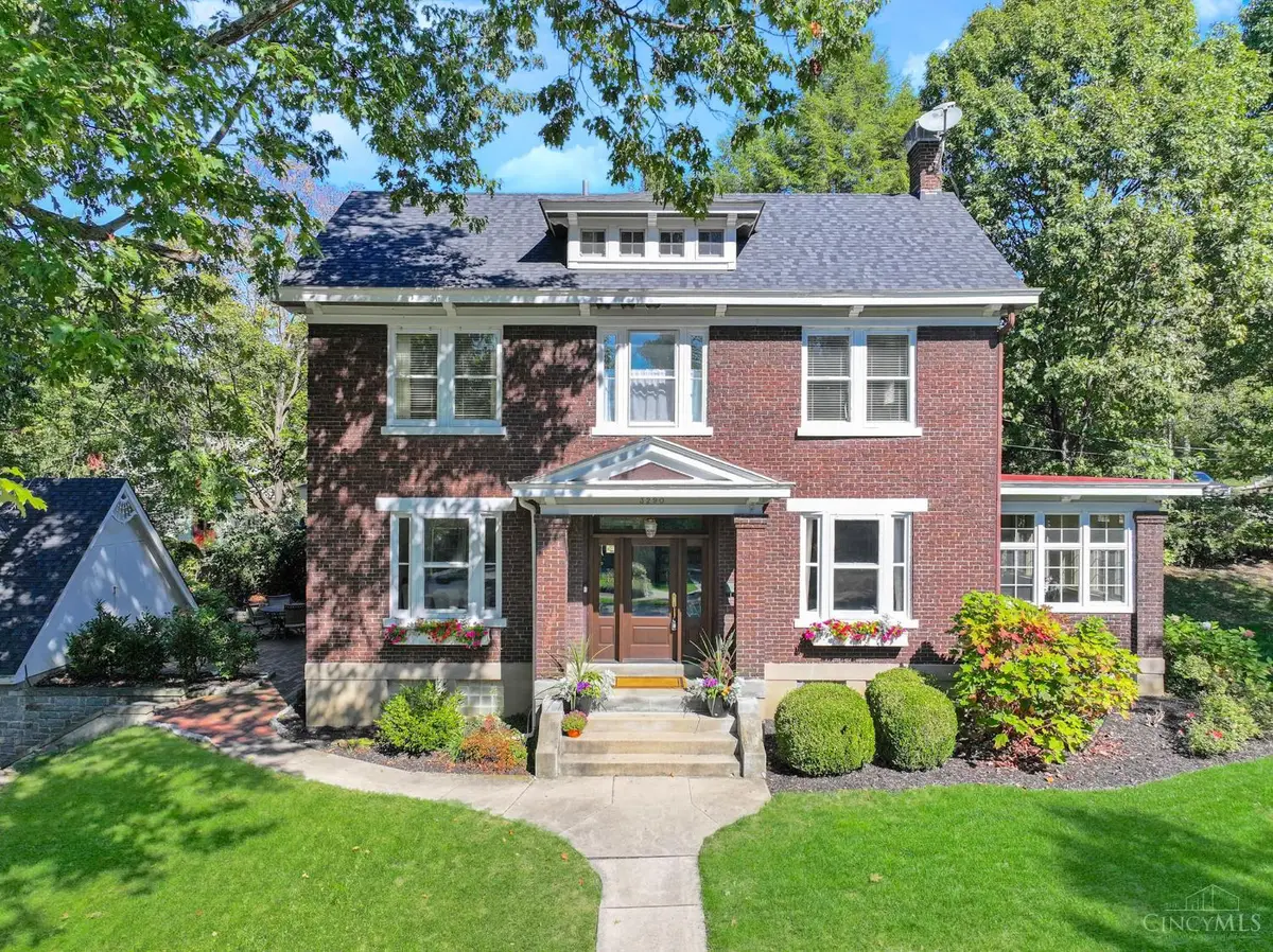 3290 Observatory Avenue, Cincinnati, OH 45208 - Image #1