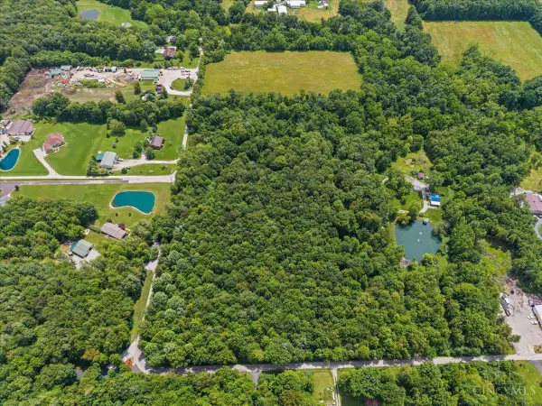 3003 Quitter Road, Jackson Twp, OH 45176