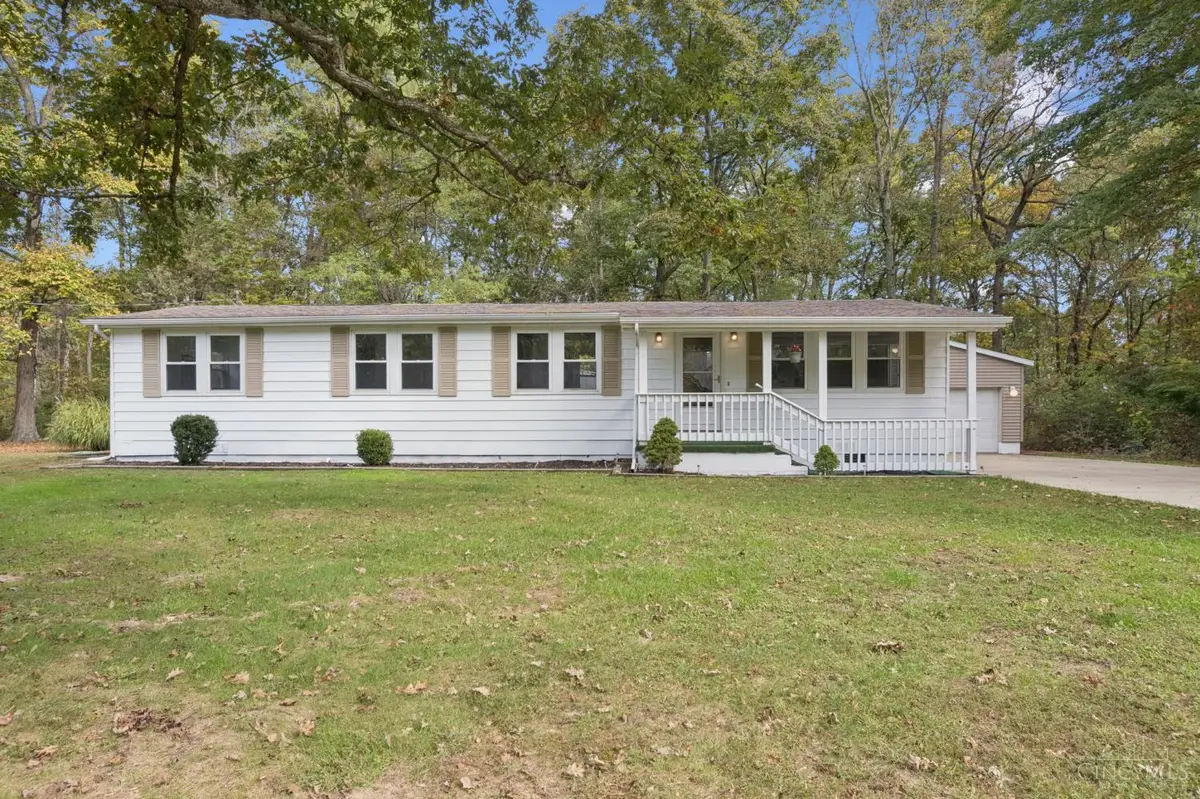 121 S Hatchie Drive, Lake Waynoka, OH 45171 - Image #1