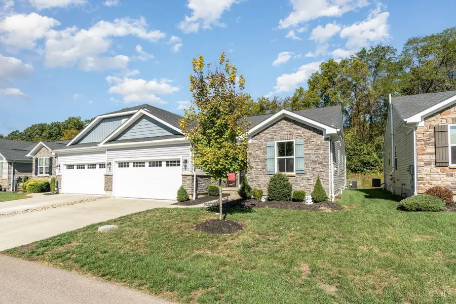 7522 Harbor Way, Blue Jay, OH 45030 - Image #3