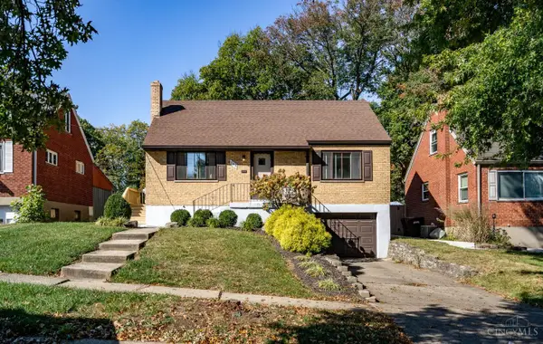 763 Gilcrest Ln, Delhi Twp, OH 45238