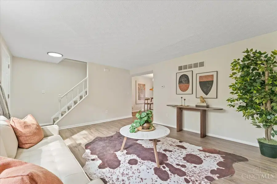 4536 Tree View Court, Union, OH 45103 - Image #3