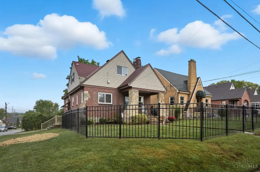 5318 Sidney Road, Covedale, OH 45238 - Image #2