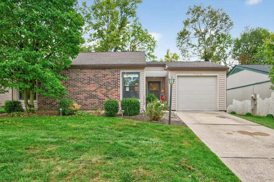 7109 Woodridge Drive, Anderson Township, OH 45230 - Image #2