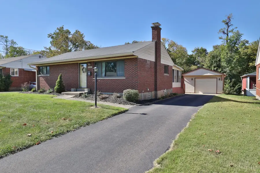 9207 Montoro Drive, Springfield, OH 45231 - Image #2