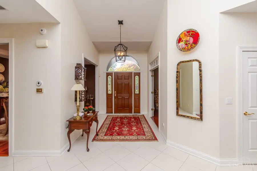 1053 Charter Place, Centerville, OH 45458 - Image #3