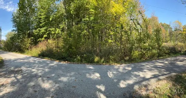 2079 Old State Road, Sterling Twp, OH 45154