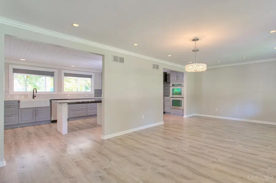 5761 Ashcraft Drive, Day Heights, OH 45150 - Image #3