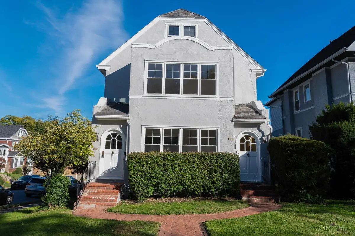 3590 Outlook Avenue, Cincinnati, OH 45208 - Image #1