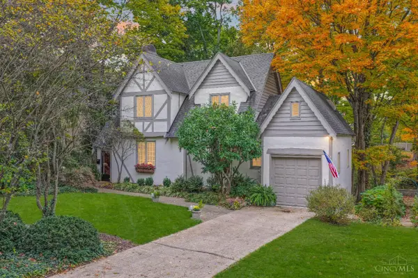 3613 Victoria Lane, Cincinnati, OH 45208