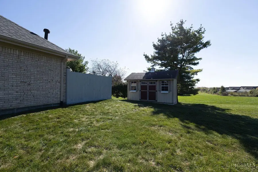 1532 Rockleigh Road, Washington Township, OH 45458 - Image #2