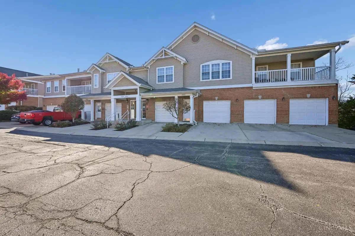 6704 Kelseys Oak Court, Green Township, OH 45248 - Image #1