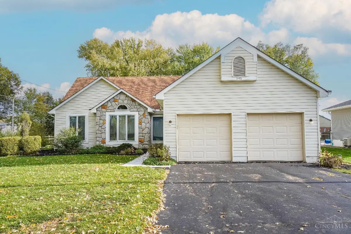 945 Loveland Miamiville Road, Miami Township, OH 45140 - Image #1