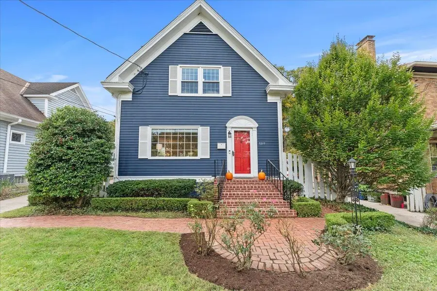 3295 Linwood Avenue, Cincinnati, OH 45226 - Image #3