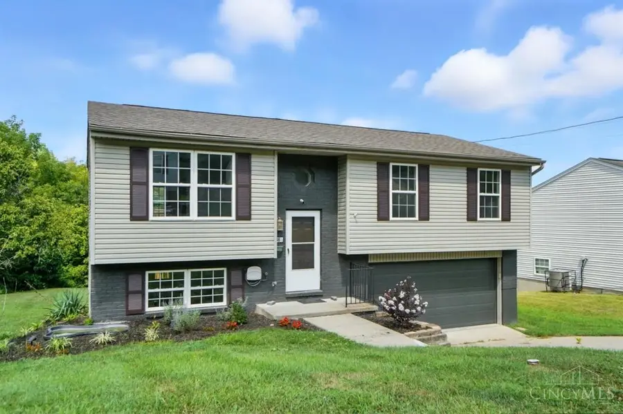36 Timberline Court, Cleves, OH 45002 - Image #2