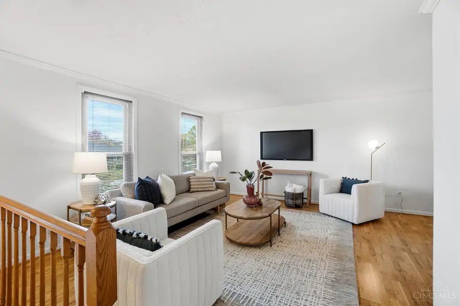 21 Orchard Knoll Drive, Reading, OH 45215 - Image #2