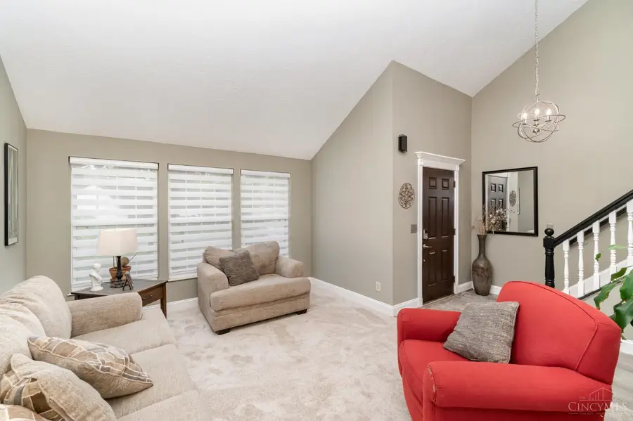 6822 Bunkerwood Drive, Goshen Township, OH 45140 - Image #3