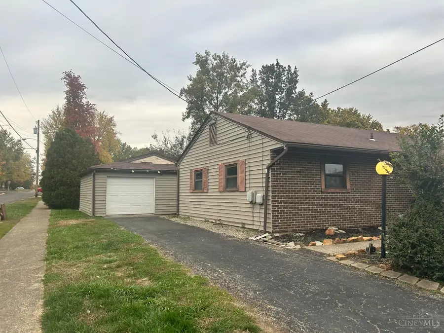 932 Bellwood Drive, Loveland, OH 45140 - Image #2