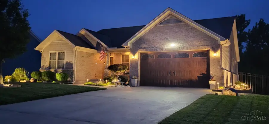 1331 Peregrine Way, Hamilton, OH 45013 - Image #2