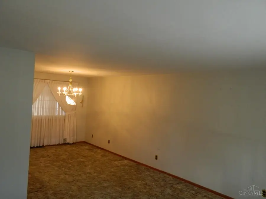 1028 Wesleyan Drive, Fairfield, OH 45014 - Image #3