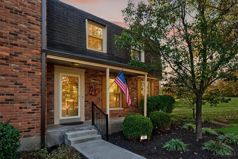 33 Creekwood Square, Glendale, OH 45246 - Image #2