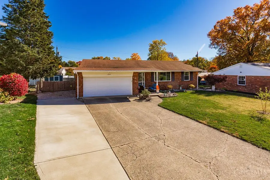 1434 Castleberry Court, Cherry Grove, OH 45255 - Image #2