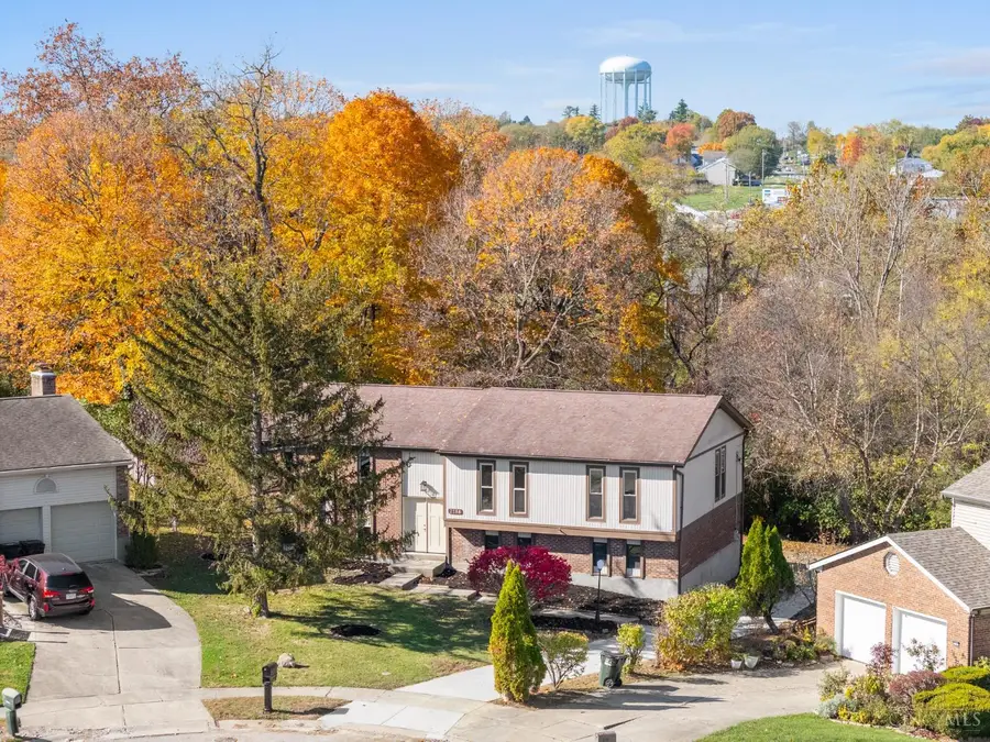 2188 Broadhurst Avenue, Pleasant Run Farm, OH 45240 - Image #3