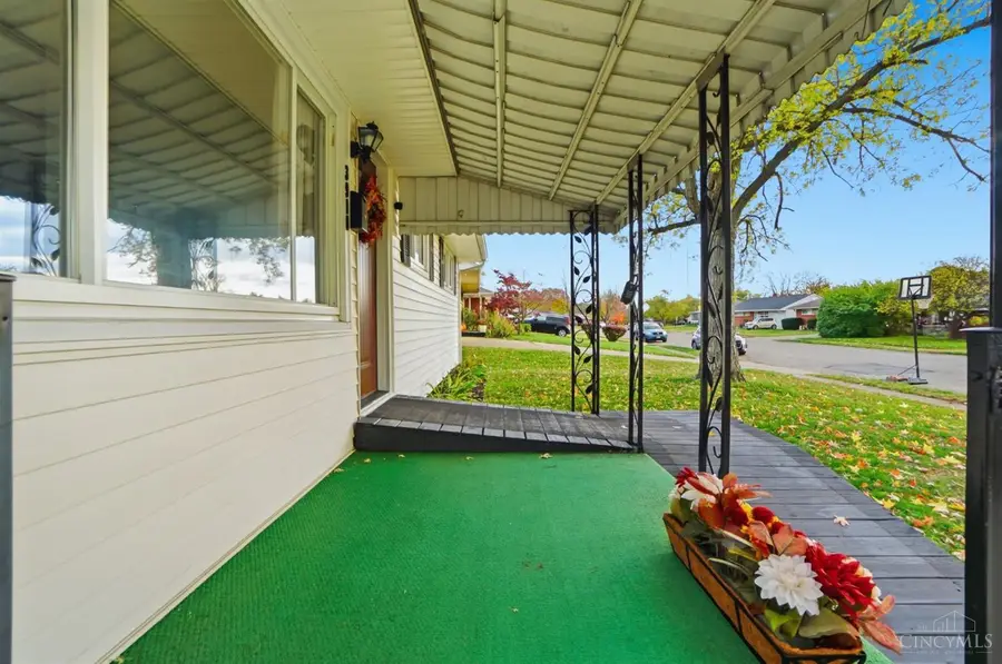 3910 Kenwood Drive, Hamilton, OH 45015 - Image #3