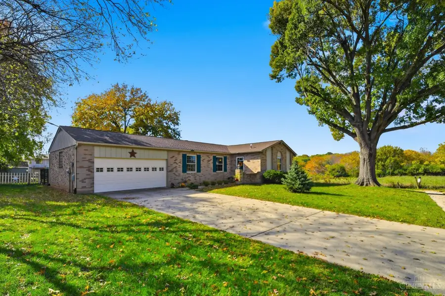 2061 Edinburg Lane, Fairfield, OH 45014 - Image #2