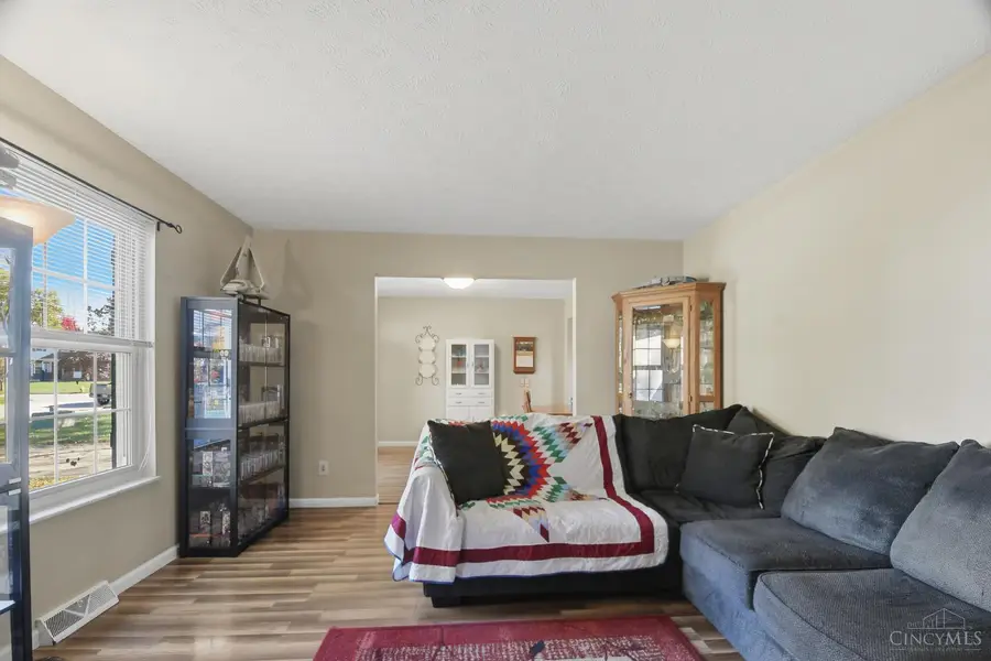 2061 Edinburg Lane, Fairfield, OH 45014 - Image #3