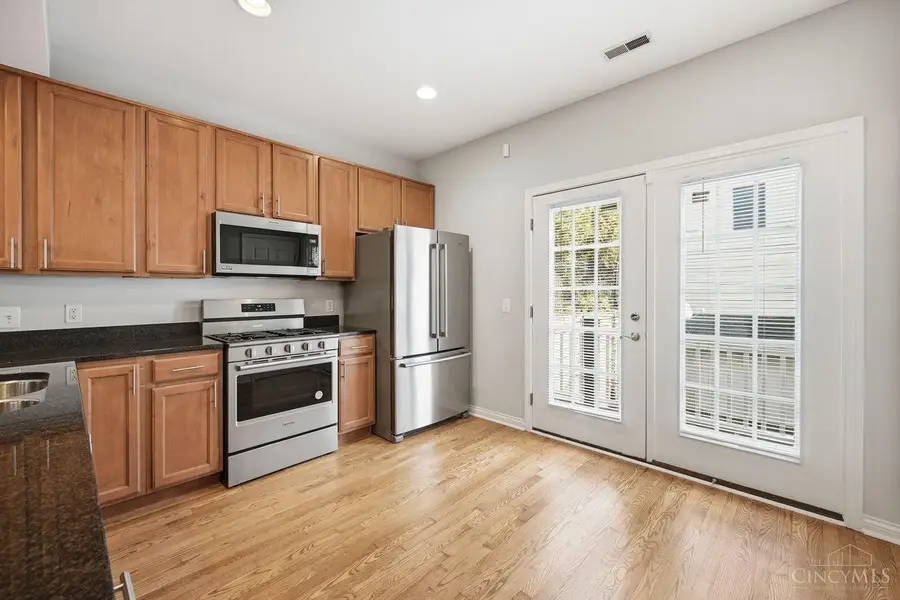 2530 Hackberry Street, Cincinnati, OH 45206 - Image #3