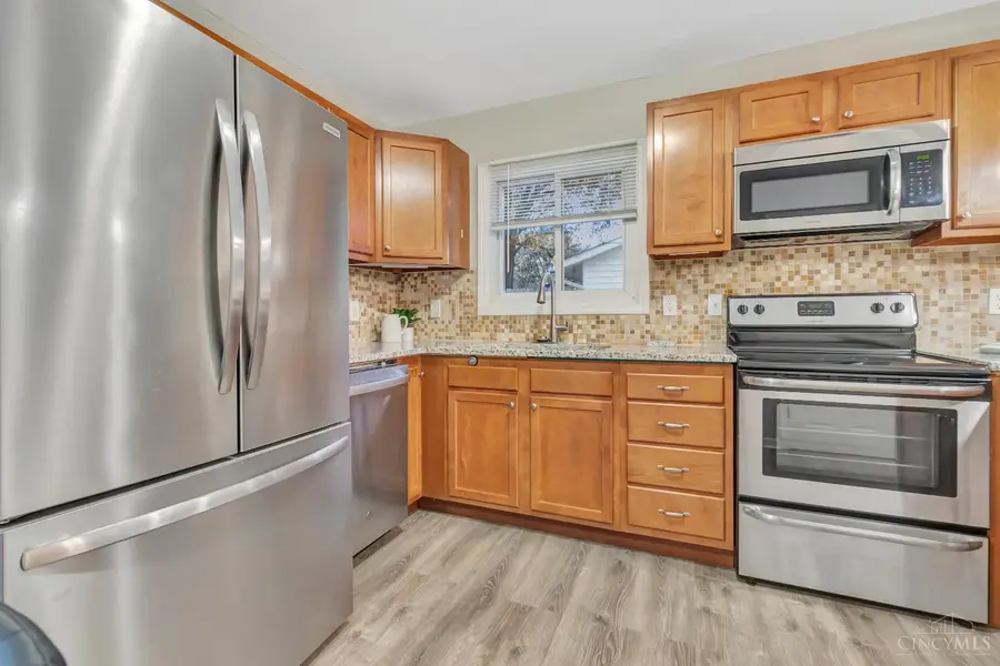 225 Sioux Drive, Loveland, OH 45140 - Image #3