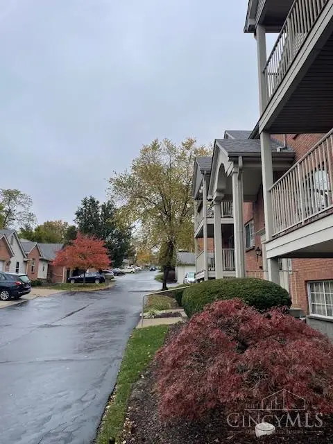 5757 Cheviot Road #1D, Green Township, OH 45247 - Image #2