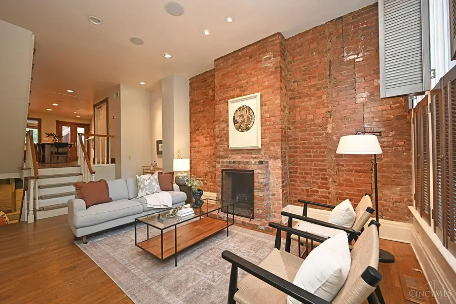 913 Paradrome Street, Cincinnati, OH 45202 - Image #3