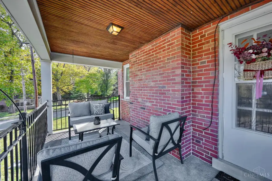 6415 Fair Oaks Avenue, Golf Manor, OH 45237 - Image #2