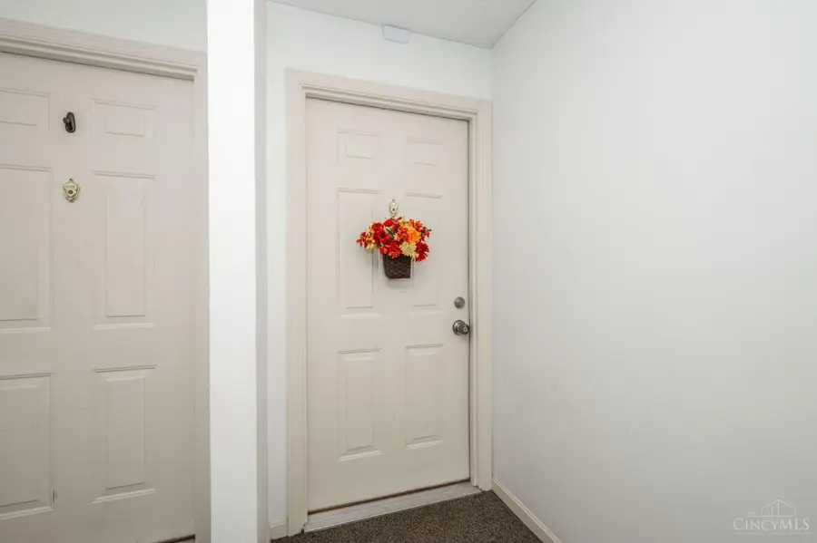 548 Aspen Glen Drive #1012, Union Township, OH 45244 - Image #3