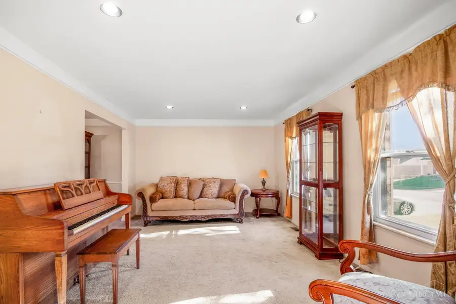 624 Brunner Drive, Forest Park, OH 45240 - Image #2