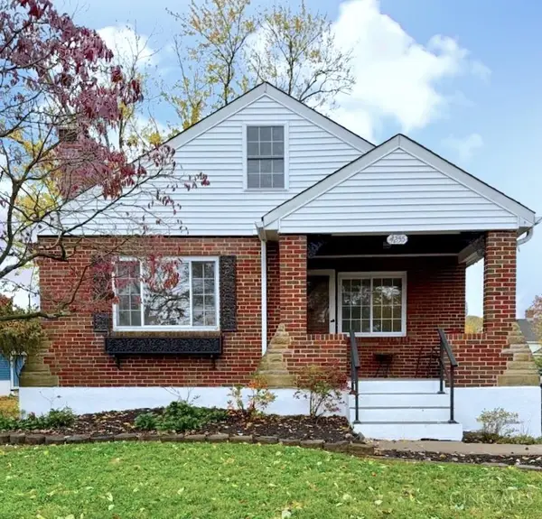 4255 Redmont Avenue, Deer Park, OH 45236