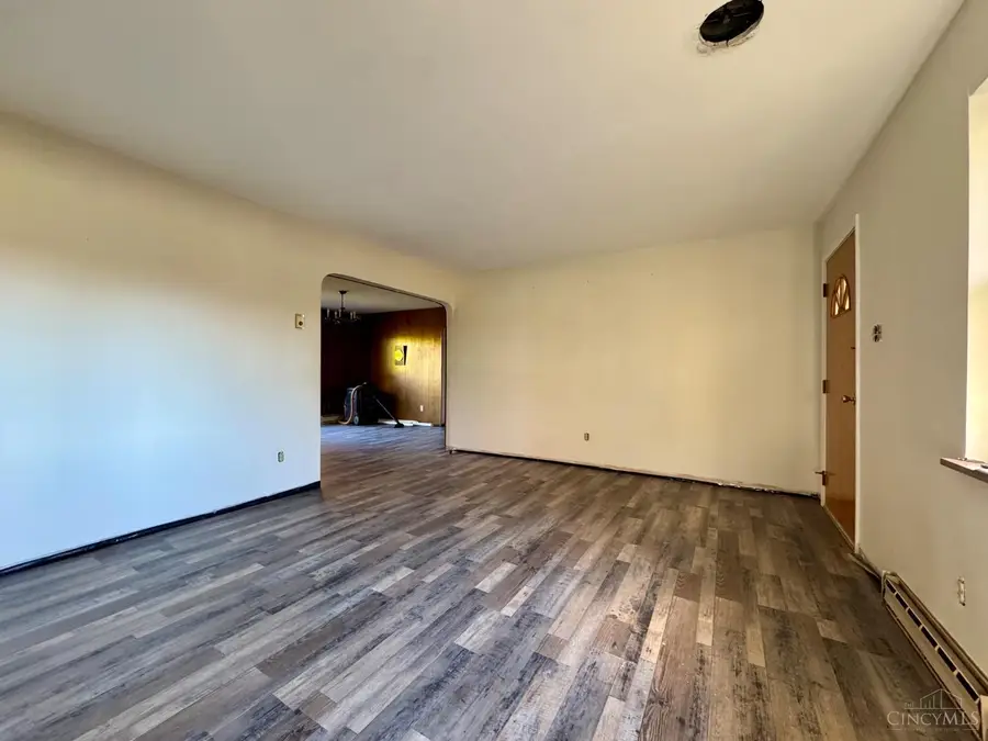 6666 Bridgetown Road, Green Township, OH 45238 - Image #2